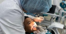 Nhổ răng sữa gây tê cho trẻ em có tốt không?