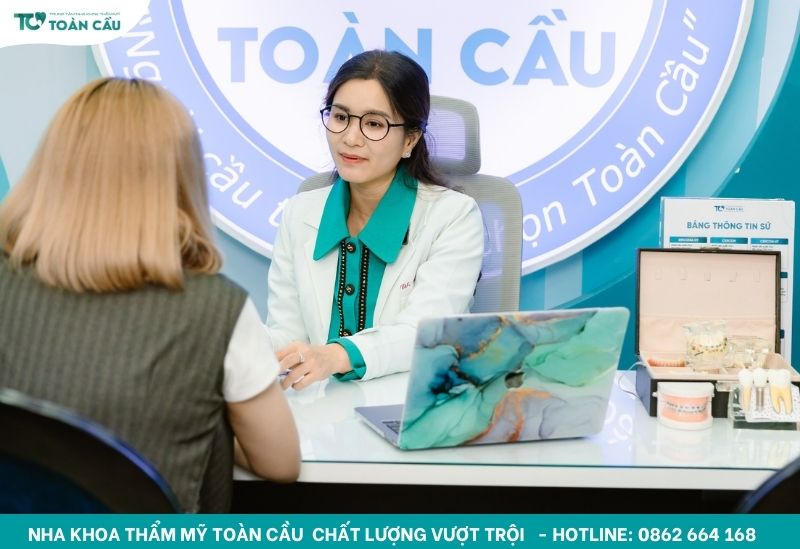 Niềng răng mắc cài tự buộc là gì? Ưu điểm và giá thành ra sao? 8 Chính sách trả góp niềng răng mắc cài tự buộc tại Toàn Cầu