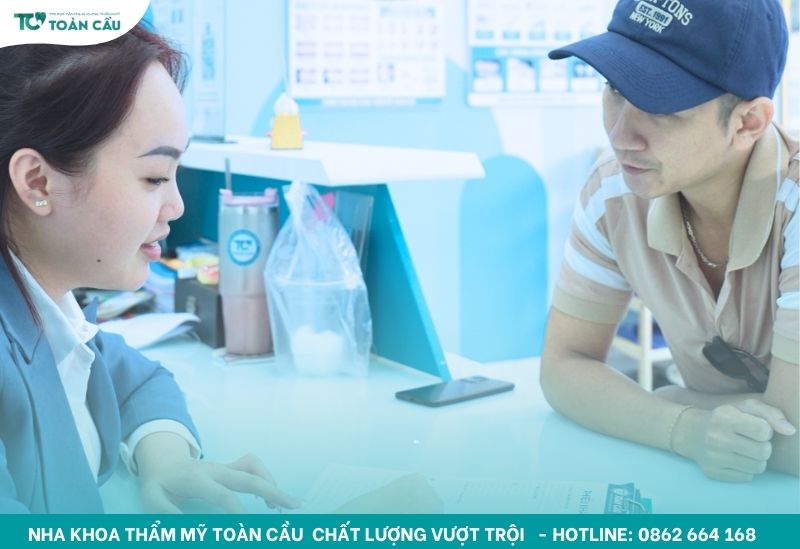 Những thực phẩm nên và không nên ăn khi đang niềng răng 7 Khách hàng thường có nhiều thắc mắc sau khi niềng răng