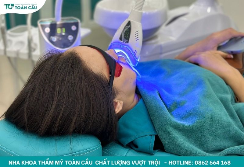 Nha khoa tẩy trắng răng bằng laser tại quận Gò Vấp 5 Kỹ thuật sử dụng năng lượng ánh sáng laser