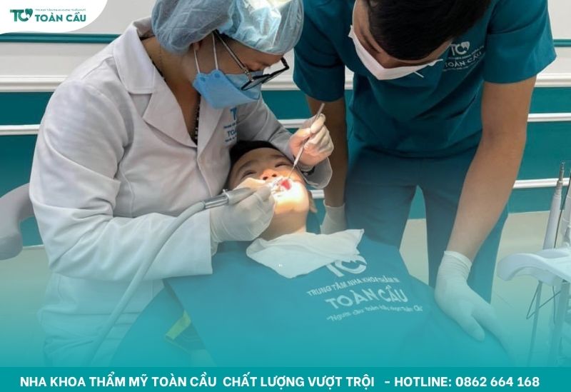 Khi nào cần nhổ răng trong niềng răng? Không nhổ răng khôn được không? 7 Bạn cần lựa chọn bác sĩ có tay nghề cao để đảm bảo an toàn