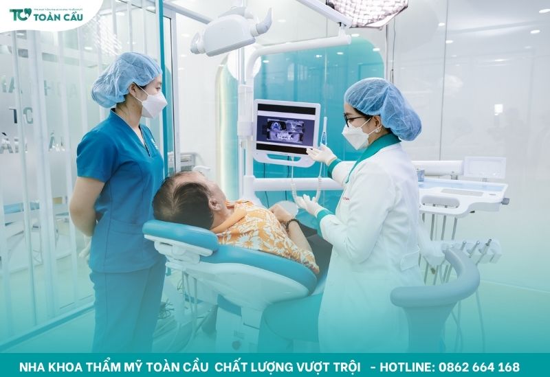 Trồng răng implant đòi hỏi bác sĩ phải có chuyên môn vững
