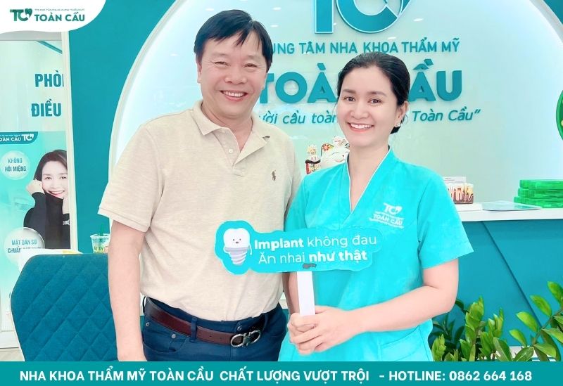 Trồng răng toàn hàm cho người lớn tuổi có hiệu quả? Ở đâu tốt? 5 Trồng răng toàn hàm cho người lớn tuổi