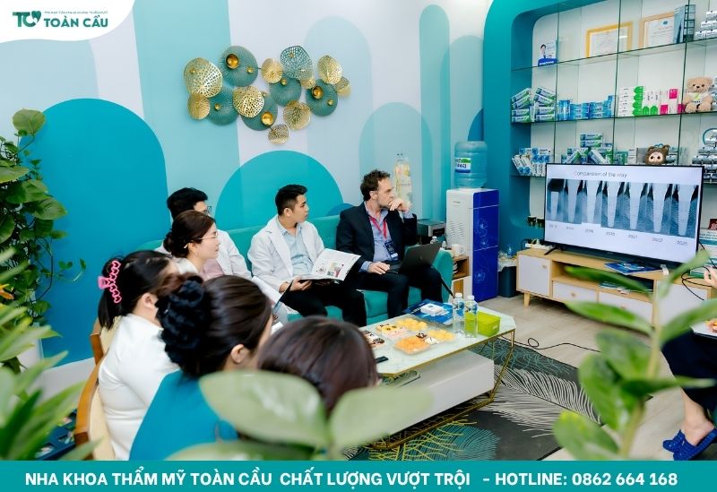 Top 7 nha khoa cấy ghép implant HCM uy tín và an toàn 8 Đội ngũ bác sĩ được đào tạo chuyên sâu