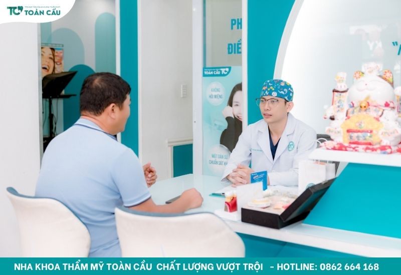 Nắn chỉnh mặt lệch TPHCM giá bao nhiêu, có đắt không? 3 Hãy đến nha khoa để thăm khám
