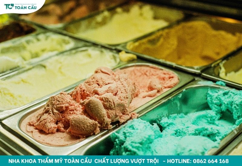 Tẩy trắng răng nên kiêng gì để giữ răng trắng bền lâu? 4 Không ăn kem sau khi tẩy trắng