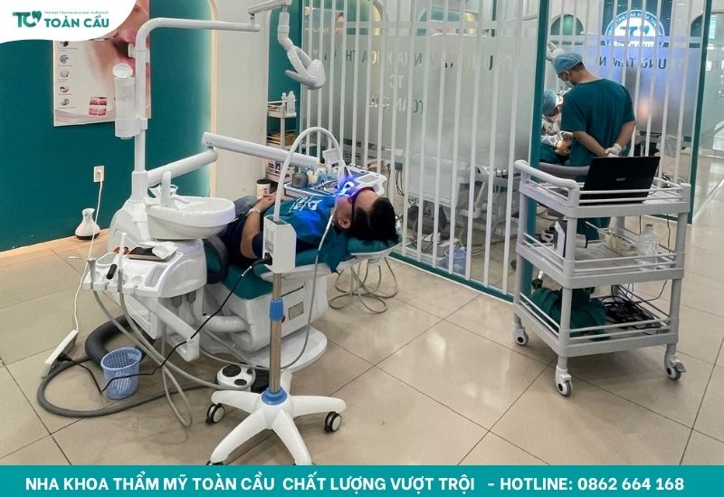 Cách làm trắng răng bị ố vàng lâu năm an toàn và hiệu quả 5 Tẩy trắng răng tại nha khoa