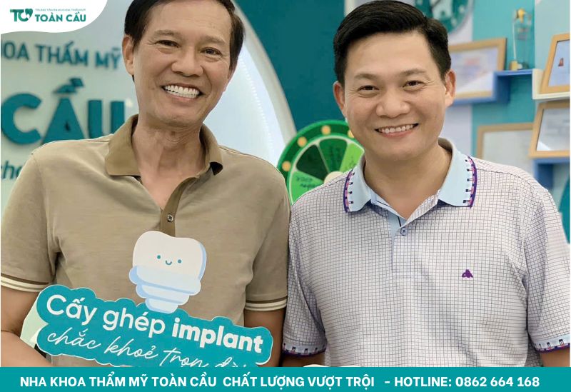 Khách hàng cắm implant tại Toàn Cầu