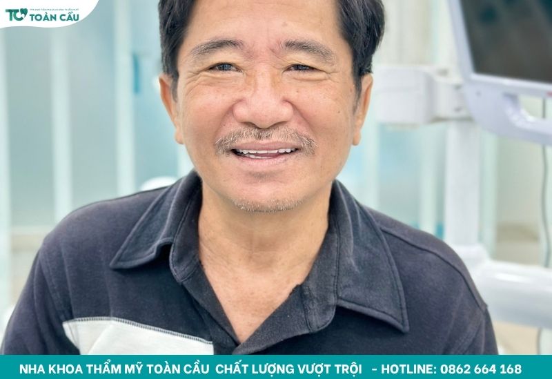 Mất răng lâu năm có trồng được không và chi phí bao nhiêu? 5 Khách hàng đeo hàm tháo lắp