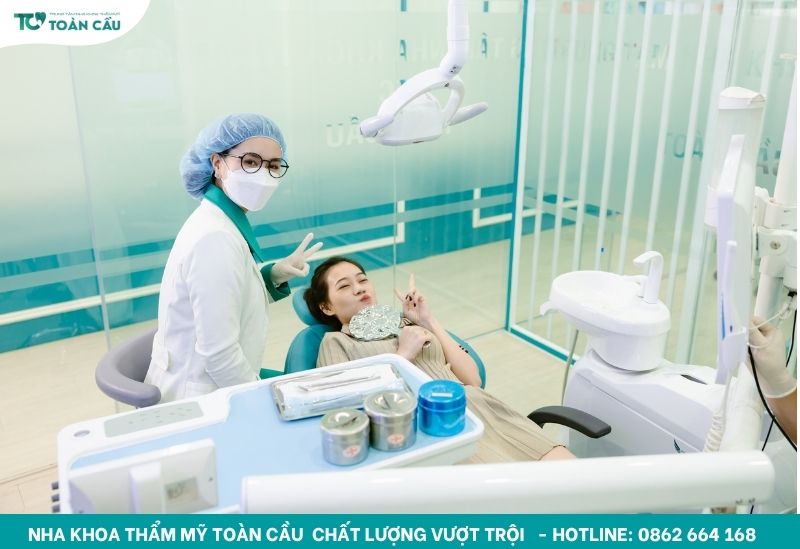 Cách giảm sưng sau nhổ răng khôn