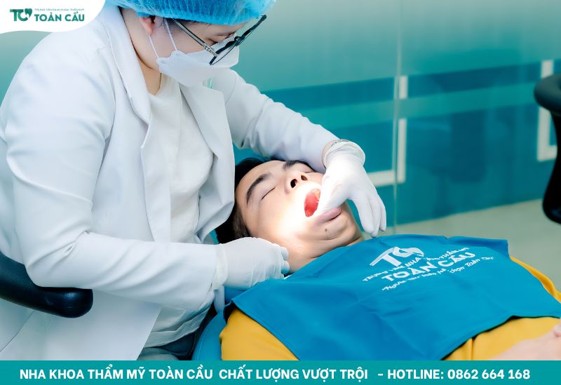 Răng bị sâu lỗ to có trám được không hay cần điều trị tủy? 2 Răng bị sâu lỗ to có trám được không?