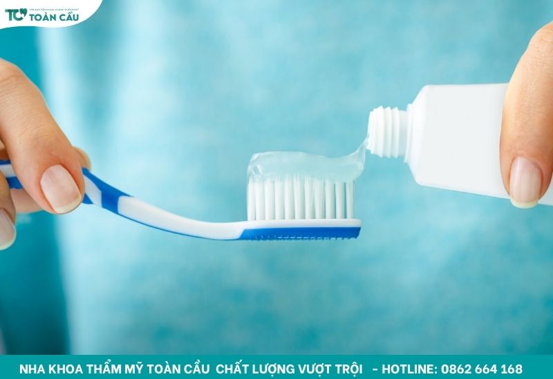 Cách chăm sóc ảnh hưởng bọc răng sứ bị đau chân răng