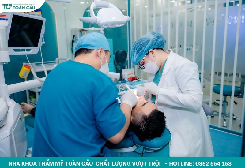 Răng sâu có lỗ gây đau nhức