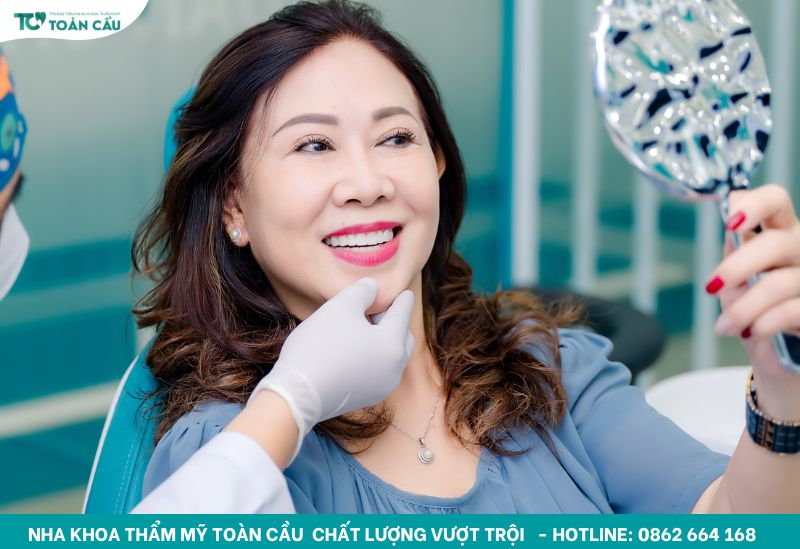 Răng bọc sứ hoàn tất